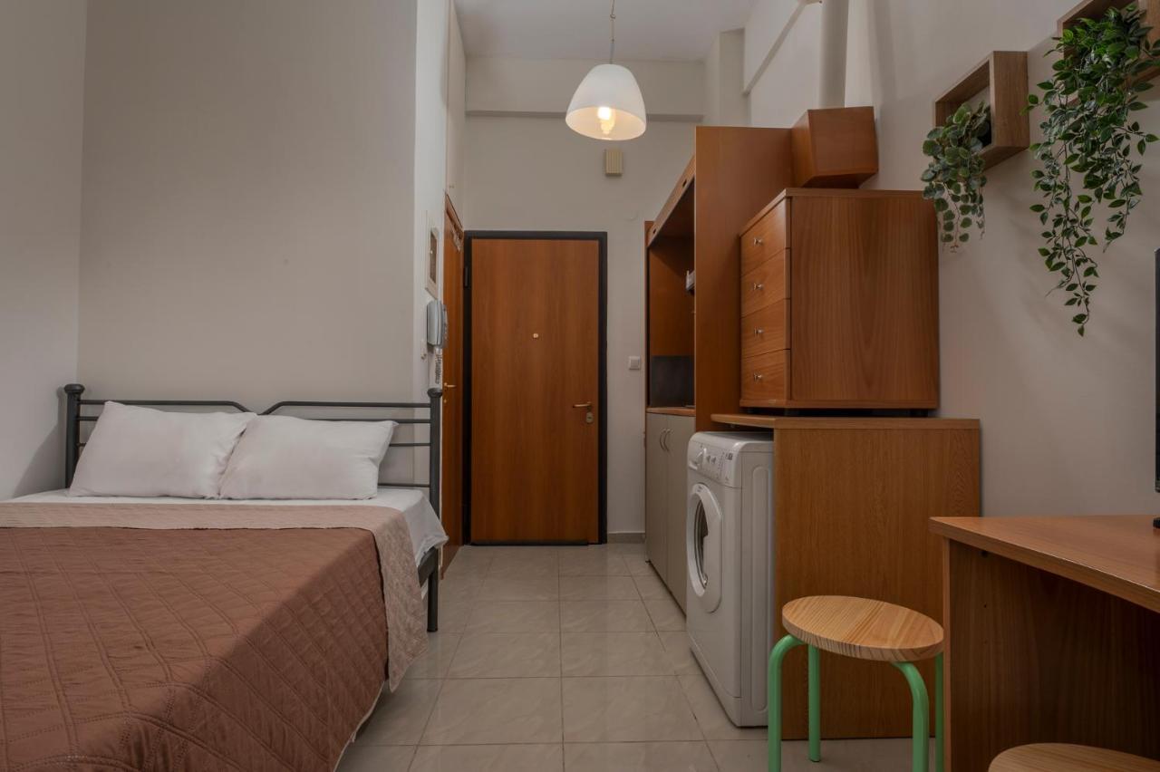 Kosmos Service Apartment Beautiful Studio 1 With Additional Cost Parking Tesalónica Exterior foto